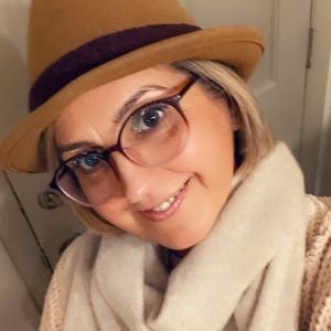 Meet your Posher, Gillian